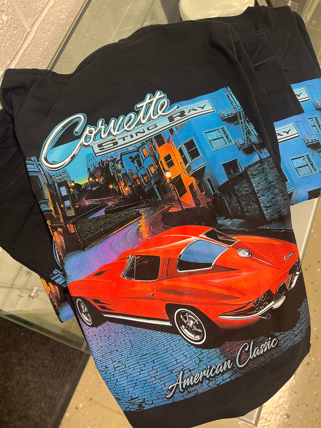 Lingenfelter Race Gear men's Corvette 63-foot split window classic T-shirt featuring vintage car graphic on front.