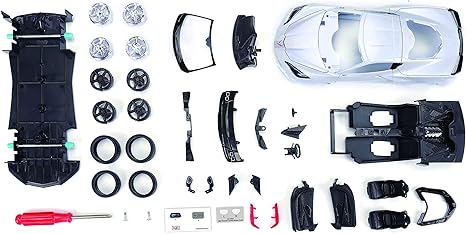 C8 Corvette Maisto Assemblyline Model Kit White C8