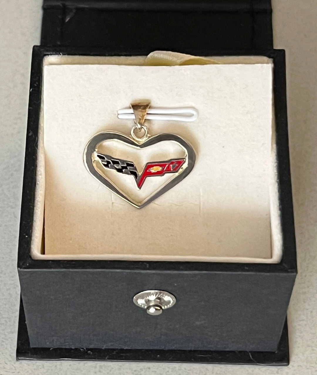 C6 Corvette Heart Pendant - Team Lingenfelter